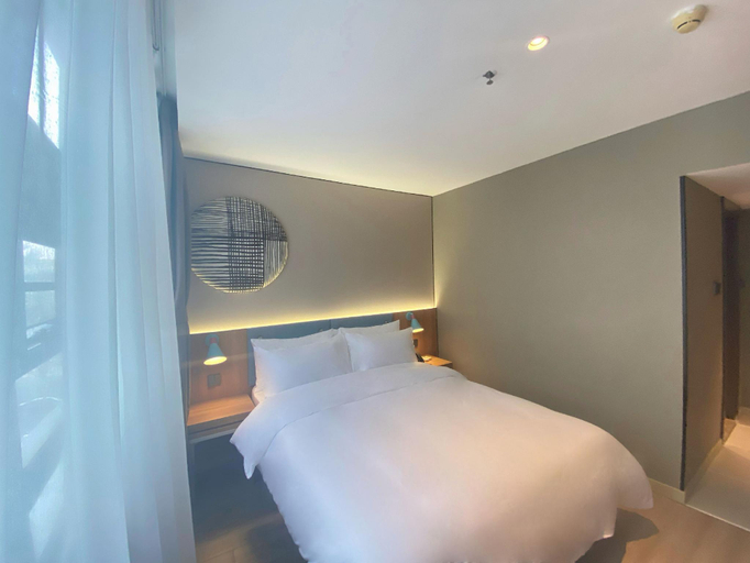 Bedroom 2, Home Inn Neo Haikou Haixiu Middle Road Jinniuling Park, Haikou