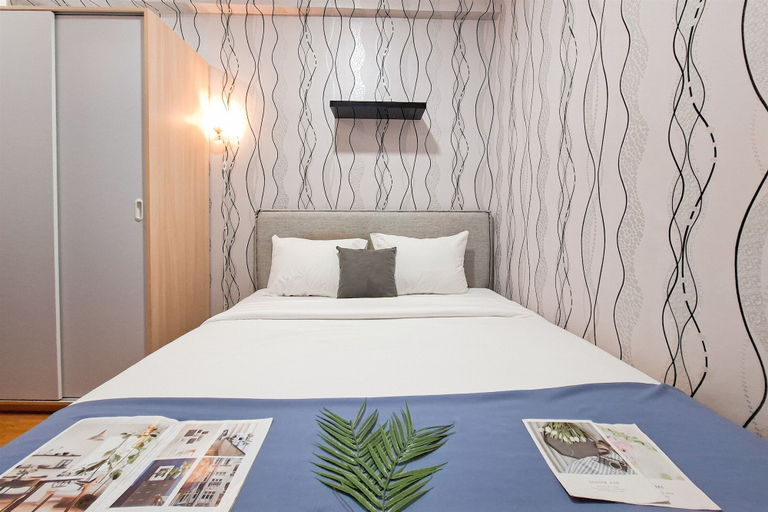 Room 3, 2Br Near Cisauk Station At Serpong Garden Apartment, Tangerang