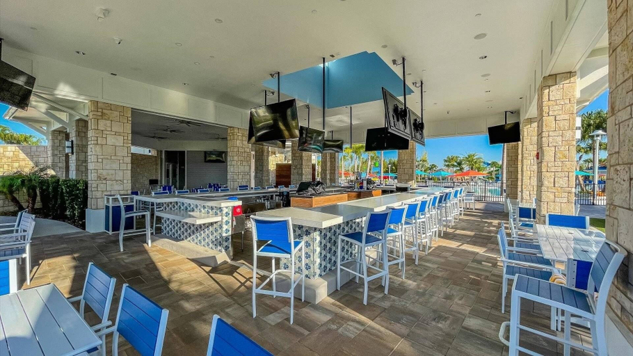 Bar (on property), Windsor Island Resort 5 Bedroom East Facing Pool 5 Home, Polk