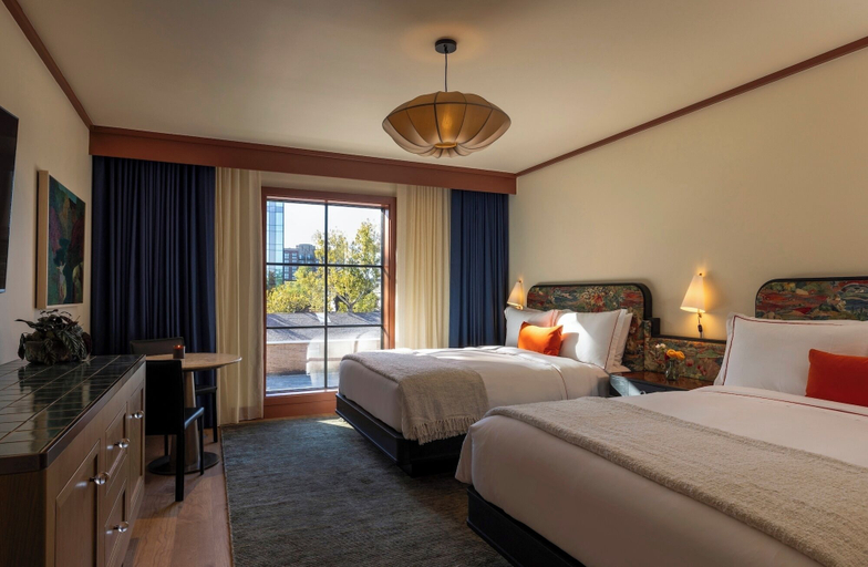 Room 3, Hotel Daphne, Houston