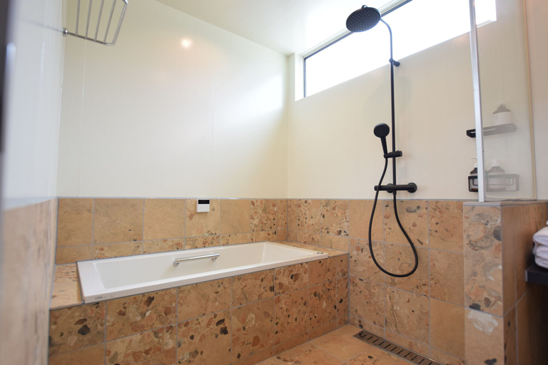 Bathroom 5, THE CHIKURA UMI BASE CAMP, Minamibōsō