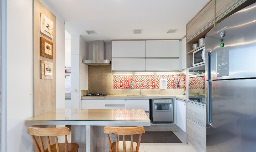 Private kitchen 5, Apt w/ Gourmet Balcony 300m From Beach Cms0202, Florianopolis