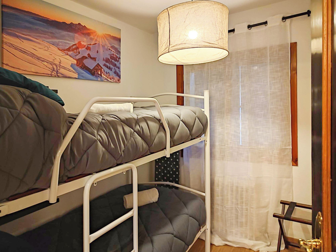 Room 5, Apartamentos Confort Formigal 3000, Huesca