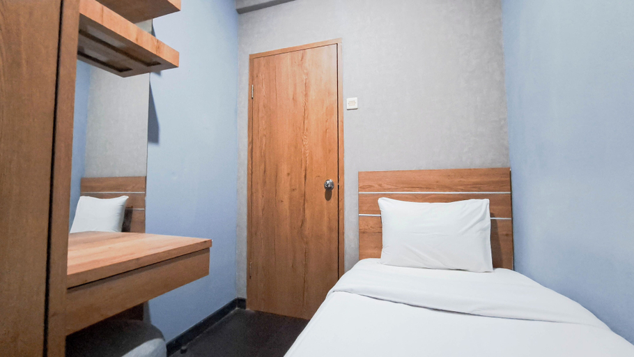 Room 2, Well Furnished 2Br At Apartment Suites @Metro, Bandung