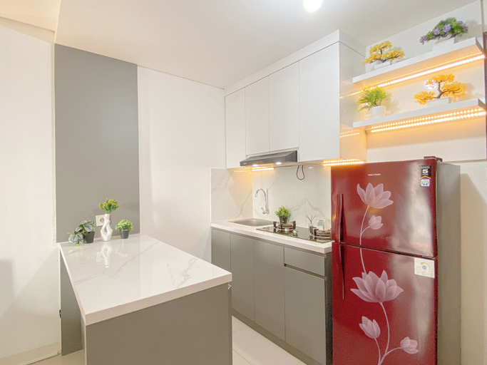Interior 3, Cozy Neutral 2Br Apartment At Transpark Juanda Bekasi Timur, Bekasi