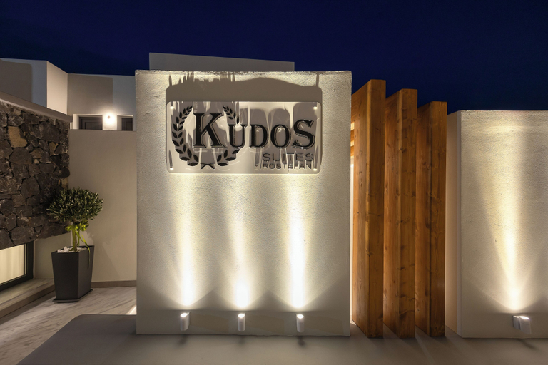 Exterior & Views 2, Kudos Suites Firostefani, South Aegean