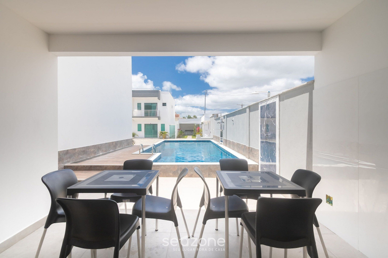 Outdoor dining, Apt 3 Bedrooms in Condo w/ Pool Csv0006, Porto Seguro