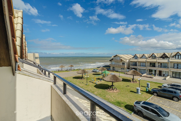 Property grounds, Houses in a Beachfront Condominium With a Swimming Pool in Itajuba - Mcss, Barra Velha