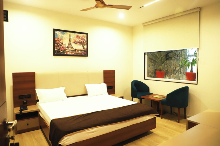 Bathroom 3, Hotel Devki Inn, Gorakhpur