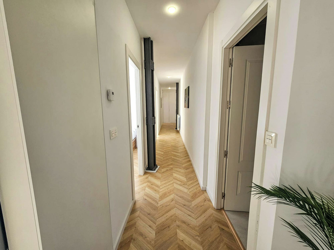 Hallway, Apartamentos Ciudadela Superior 3000, Huesca