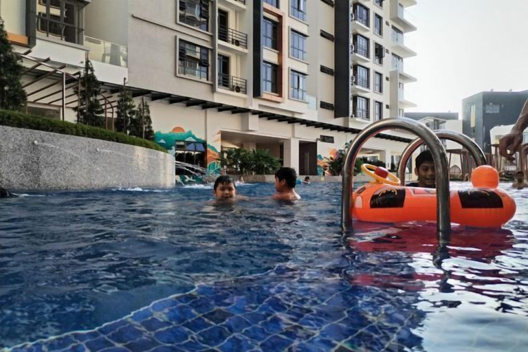 Outdoor pool 4, Urban Retreat @ K Avenue • Pool • Paid Parking, Putatan