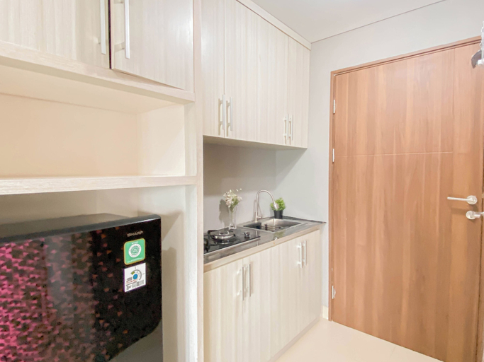 Interior 2, Studio At Apartment Lrt City Sentul - Royal Sentul Park, Bogor