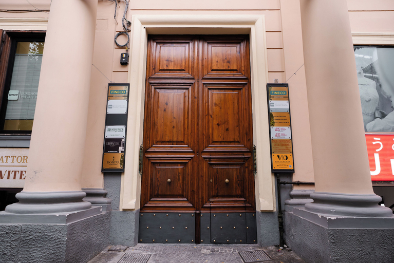 Primary image