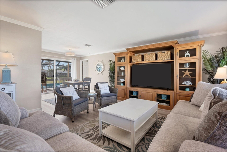Living area 3, Cape Coral 3 Bedroom Private Pool Home - Canal Access 3 Home, Lee