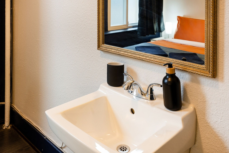 Room 3, The Guesthouse Vancouver Downtown, Greater Vancouver