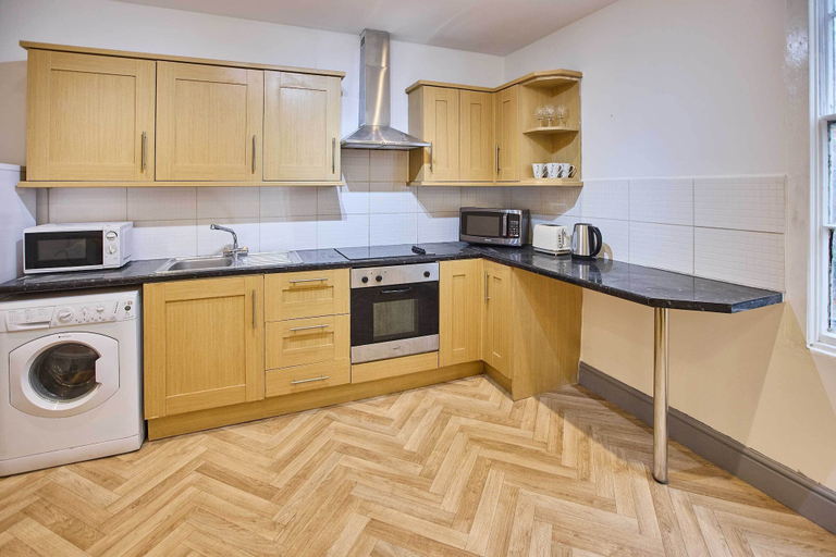 Room 4, Host Stay Emporium Apartment A, Nottingham