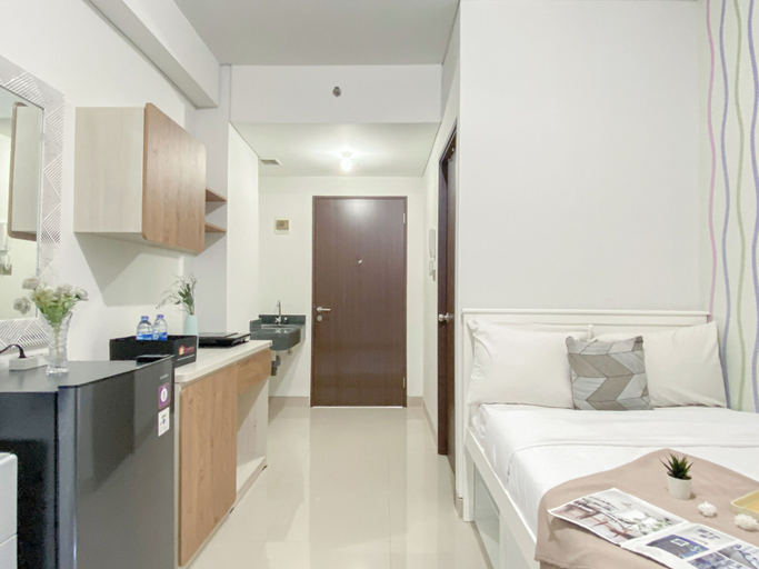 Room 5, Modern Neutral Studio Room Transpark Cibubur Apartment, Depok