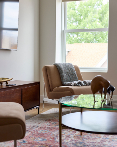 Room 2, Sunny 2BR Loft Work Relax Minutes to NYC, Hudson