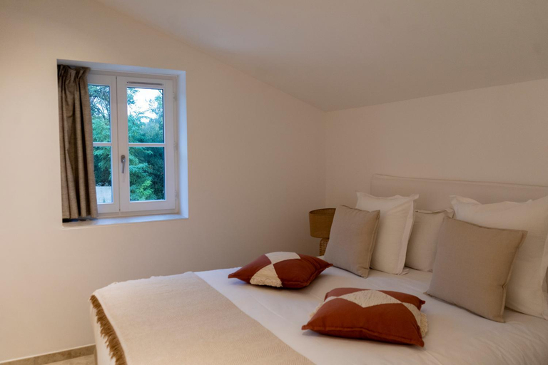 Bedroom 3, Chateau de l'insolas, Gard