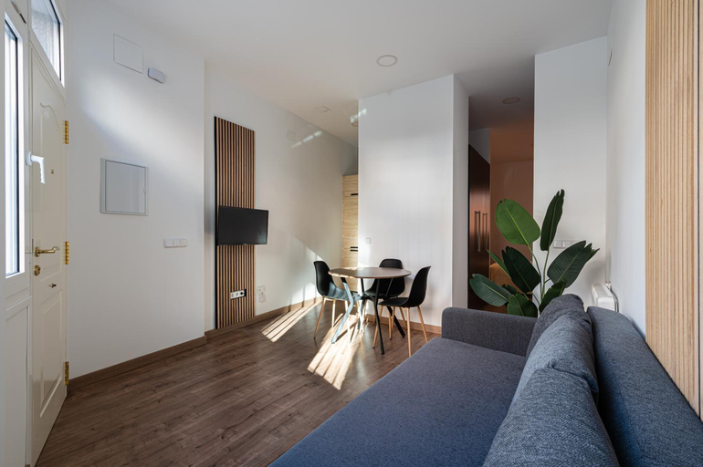 Others 3, Apartamento Premium Plaza Castilla WiFi y  Metro, Madrid