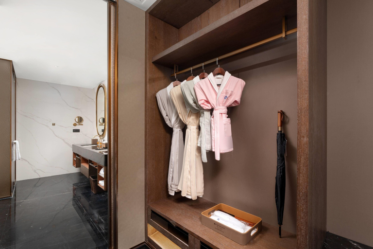 Bathroom 3, Wyndham Grand Plaza Royale Milky Way Jiande, Hangzhou