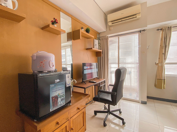 Interior 2, Nice & Cozy Studio Apartment At Taman Melati Margonda, Depok