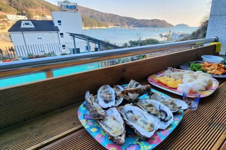 Food & Drinks 5, Ha-Wahyeon HOUSE: Great location, views and vibe!, Geoje