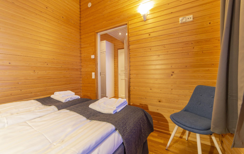 Bedroom 2, Kuukkeli Apartments Suite, Lapland