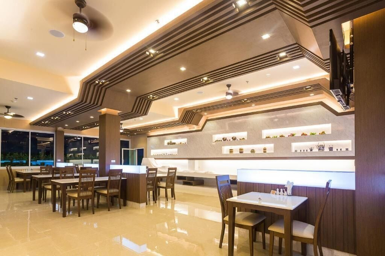 Food & Drinks 5, Swan Lake Hotel Sattahip, Sattahip