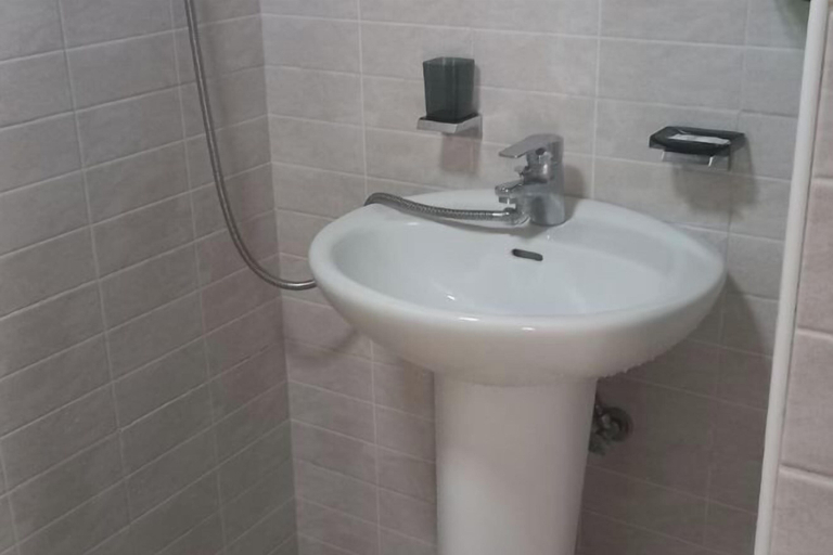 Bathroom 4, Adam Guesthouse, Gyeongju