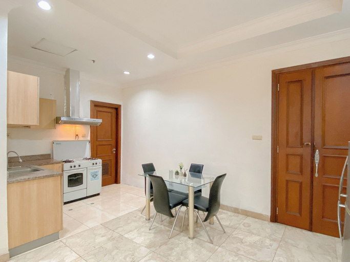 Interior 2, Spacious 2Br With Mall Access At Bellezza Apartment, South Jakarta