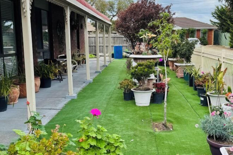 Garden, Brandnew Comfortable Bedroom in a Beautiful Suburb, Melbourne