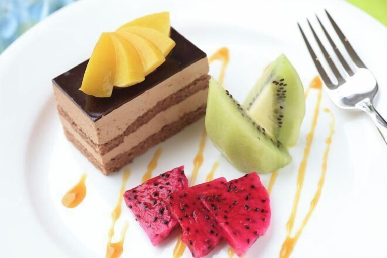 Food & Drinks 5, Hampton by Hilton Wuhan Tianhe Airport East, Wuhan