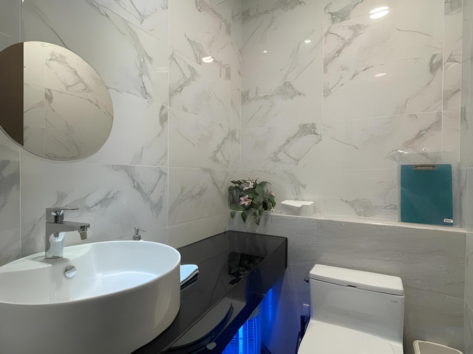 Bathroom 3, Rooster B&B, Kaohsiung