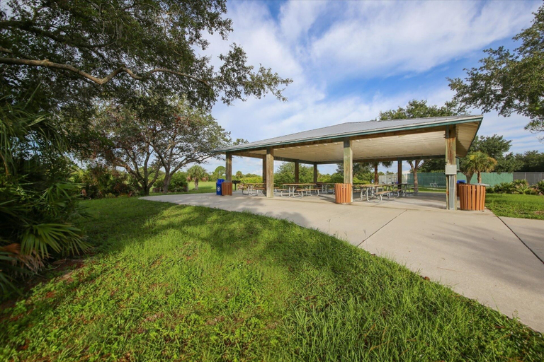 Outdoor dining 4, Rotonda West Private Pool Vacation Home On Canal 3 Bedroom Home, Charlotte
