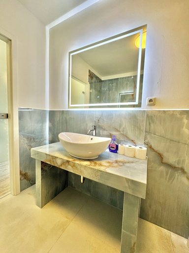 Bathroom 5, Modern Villa in Heusenstamm, Offenbach