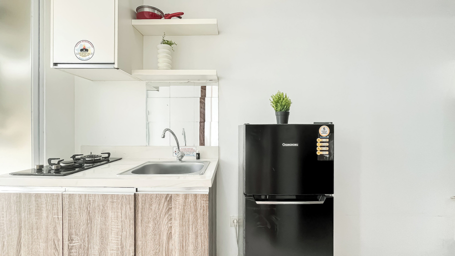 Private kitchen 2, Standard 2Br Apartment At Vittoria Residence, Jakarta Barat