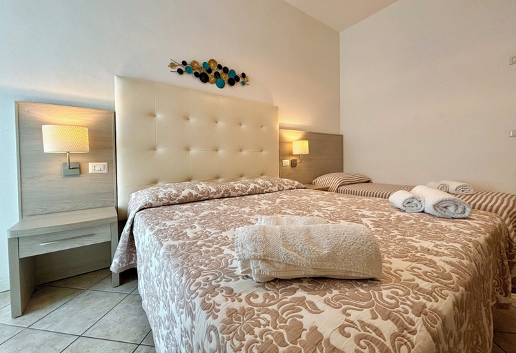 Room 5, HOTEL ALDA B&B, Ravenna