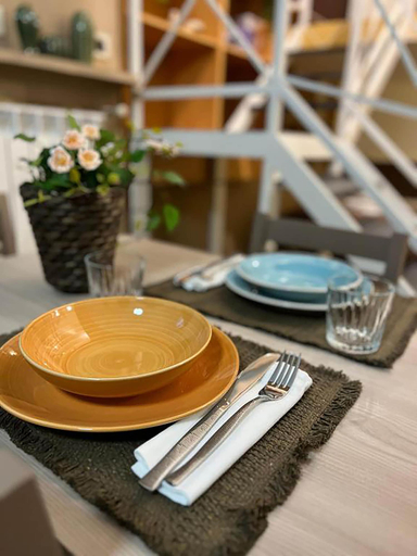 Dining room, Sapri Apartment - Castro Pretorio by Ghor, Roma