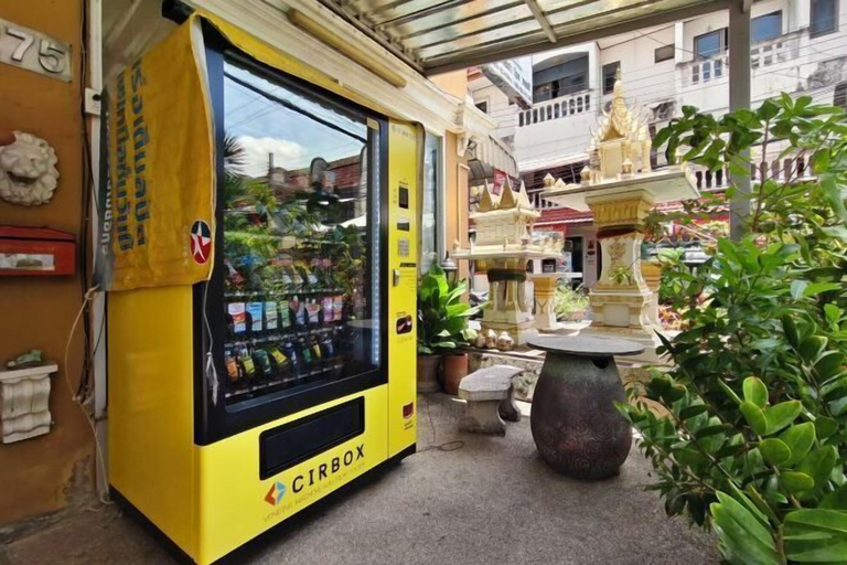 Food & Drinks, N Place Huai Khwang, Huai Kwang