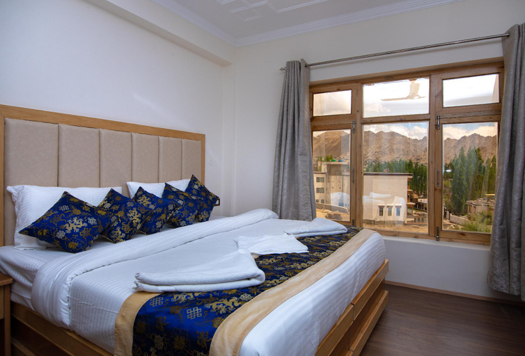 Bedroom 2, The Nangsay Hotel, Leh