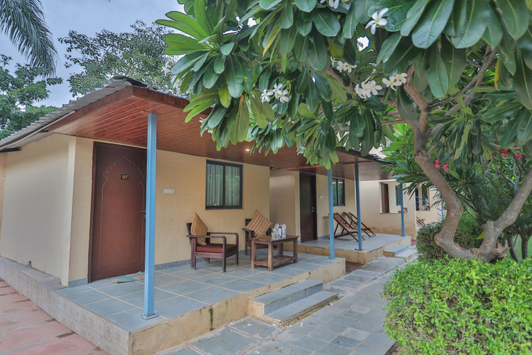 Room 5, Rambagh Retreat-Stay with Swimming Pool, Udaipur