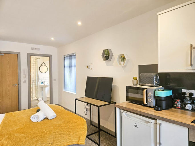 Floor plan 5, Churchill Studio - 1 Bedroom Studio - Uplands, Swansea