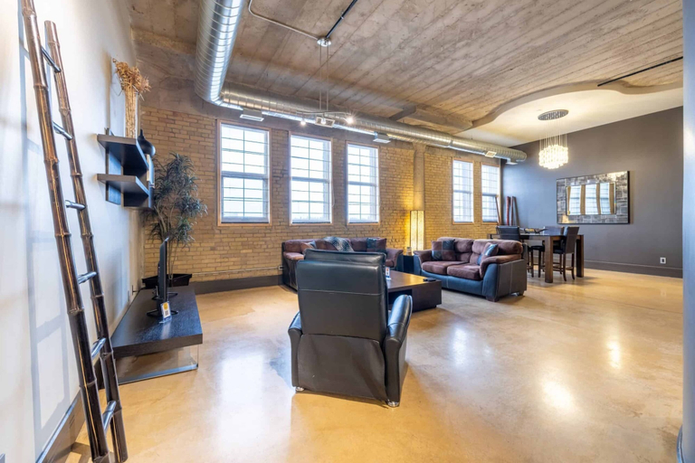 Living area 5, The Rumley, Division No. 11
