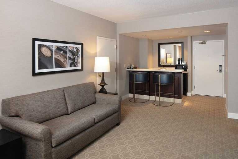 Living area 3, The Marc Hotel, Milwaukee