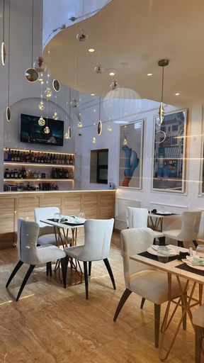 Restaurant 4, Mayhill Signature, Eti-Osa