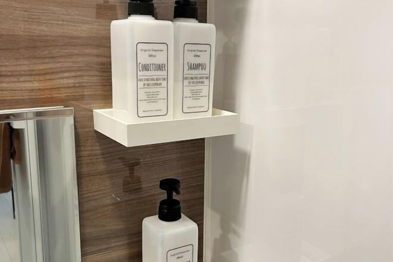 Bathroom amenities, Sumida 4 House, Sumida