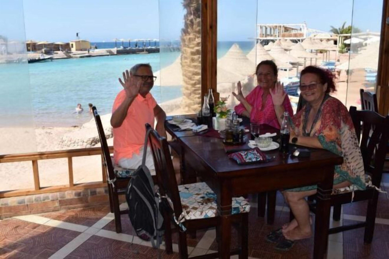Restaurant 5, New Geisum Resort, Al-Ghurdaqah