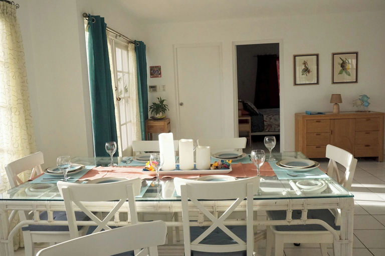 Room 2, Cas Pega Pega - Close To Beach - Centrally Located