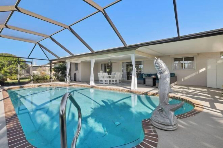 Indoor pool 5, Villa Tarpon Terrace, Lee